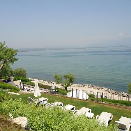Hotel Acquaviva Del Garda Desenzano del Garda Ngoại thất bức ảnh