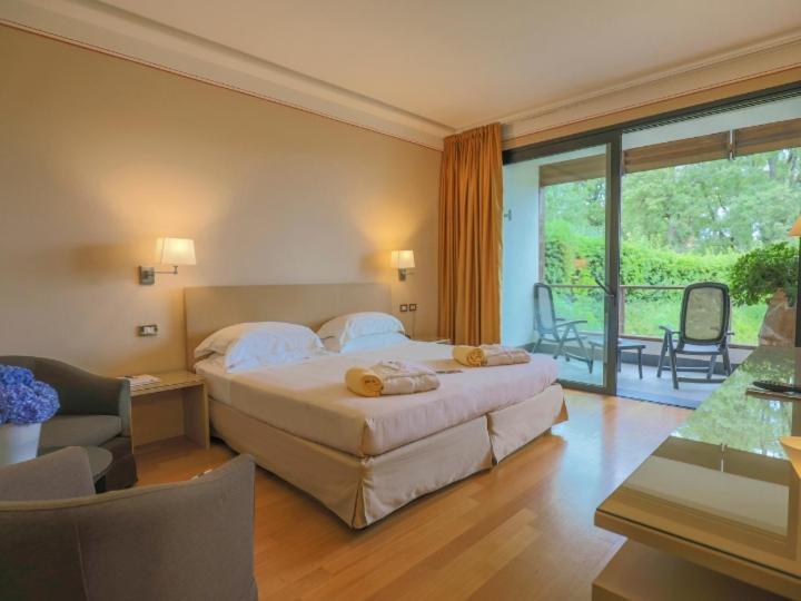 Hotel Acquaviva Del Garda Desenzano del Garda Ngoại thất bức ảnh