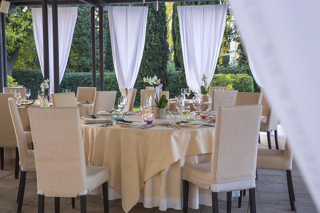 Hotel Acquaviva Del Garda Desenzano del Garda Ngoại thất bức ảnh