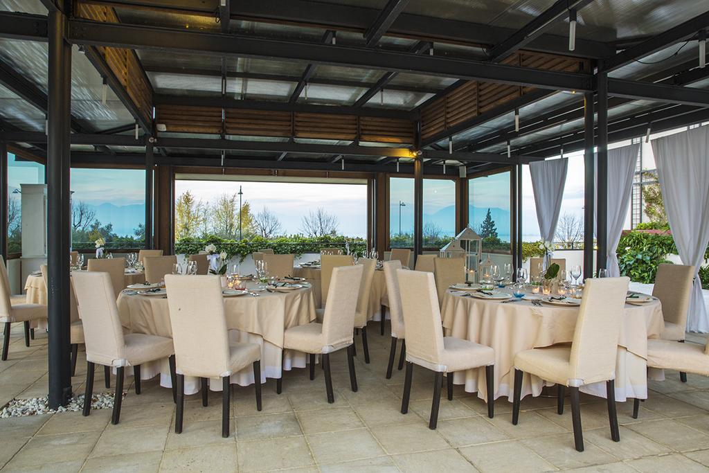Hotel Acquaviva Del Garda Desenzano del Garda Ngoại thất bức ảnh