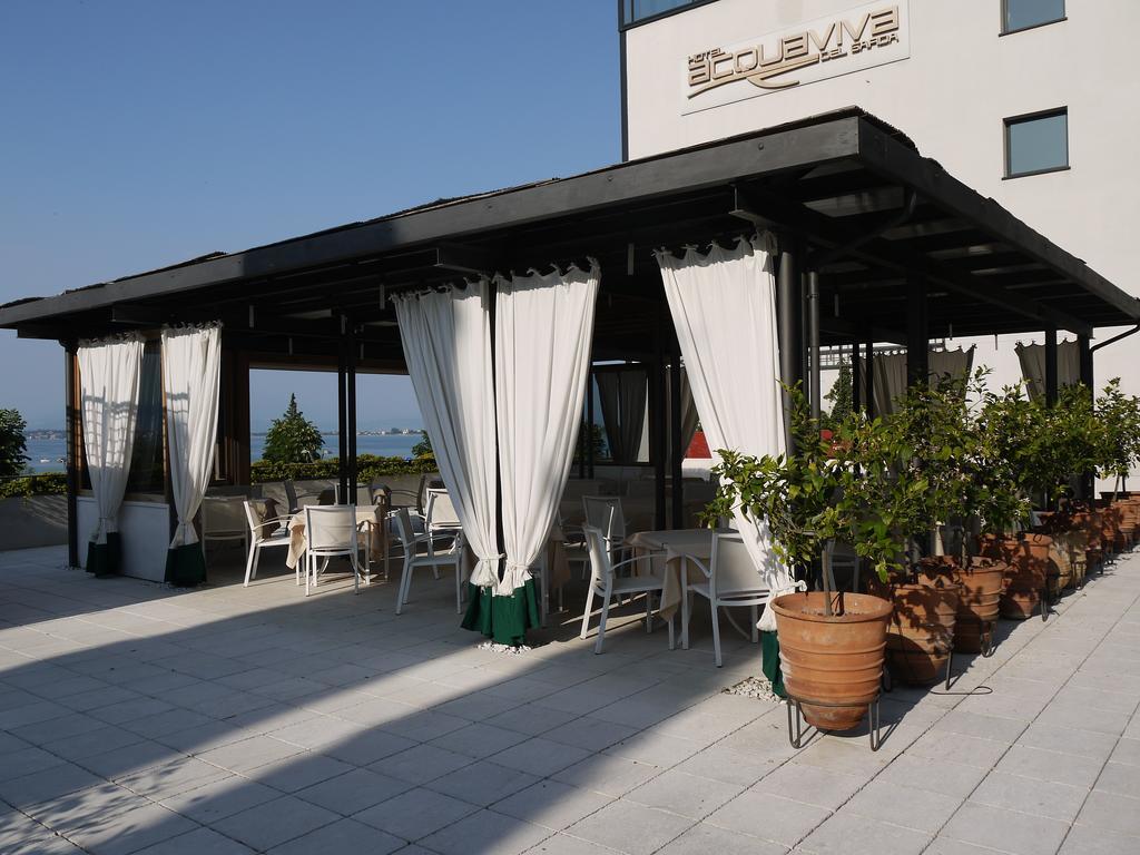 Hotel Acquaviva Del Garda Desenzano del Garda Ngoại thất bức ảnh